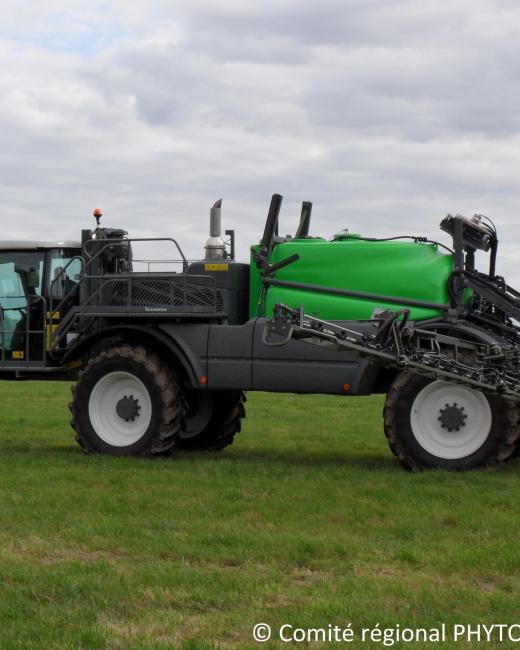 Pulvérisateur agricole